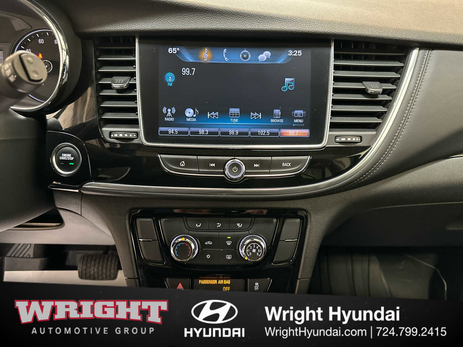 Used 2020 Buick Encore Preferred image 25