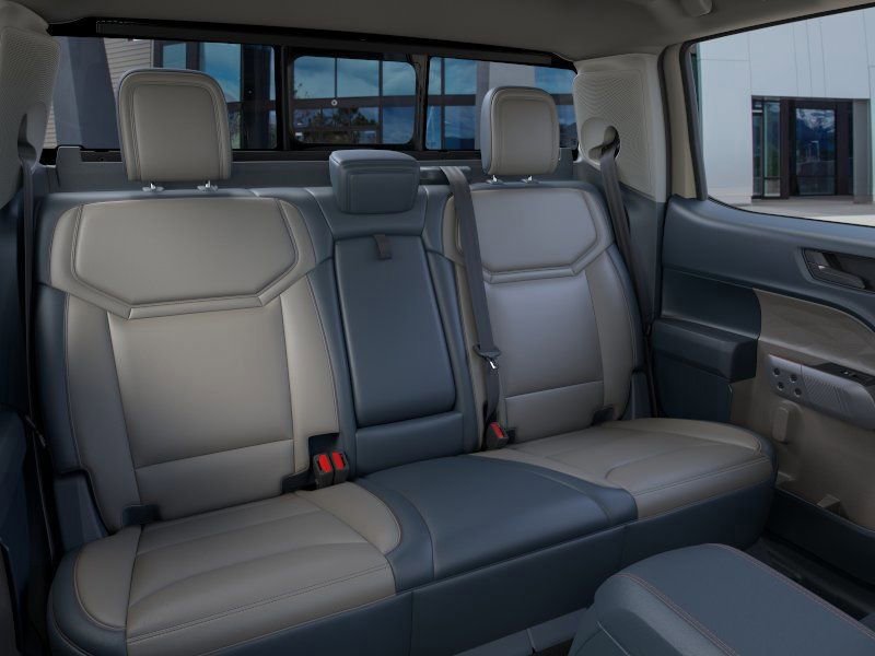 New 2025 Ford Maverick Lariat w/ 4K Tow Package image 13