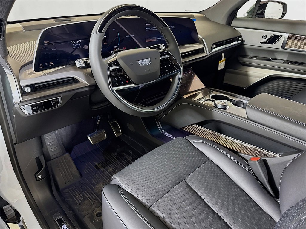 New 2026 Cadillac Vistiq Sport image 5