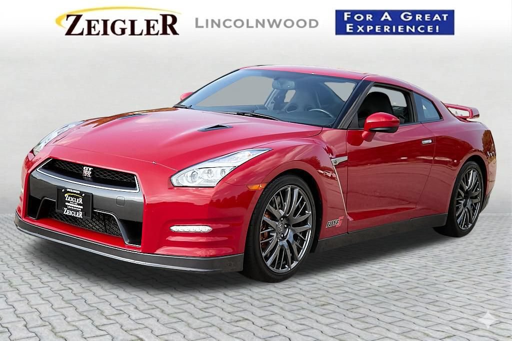 Used 2016 Nissan GT-R Premium AWD/4WD image 9