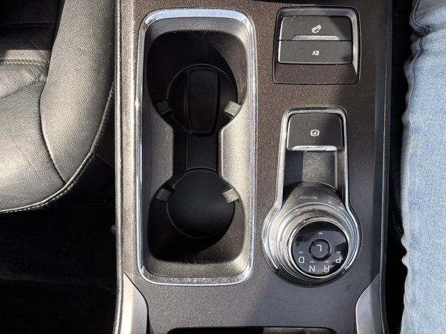 Used 2017 Ford Fusion Energi SE image 22