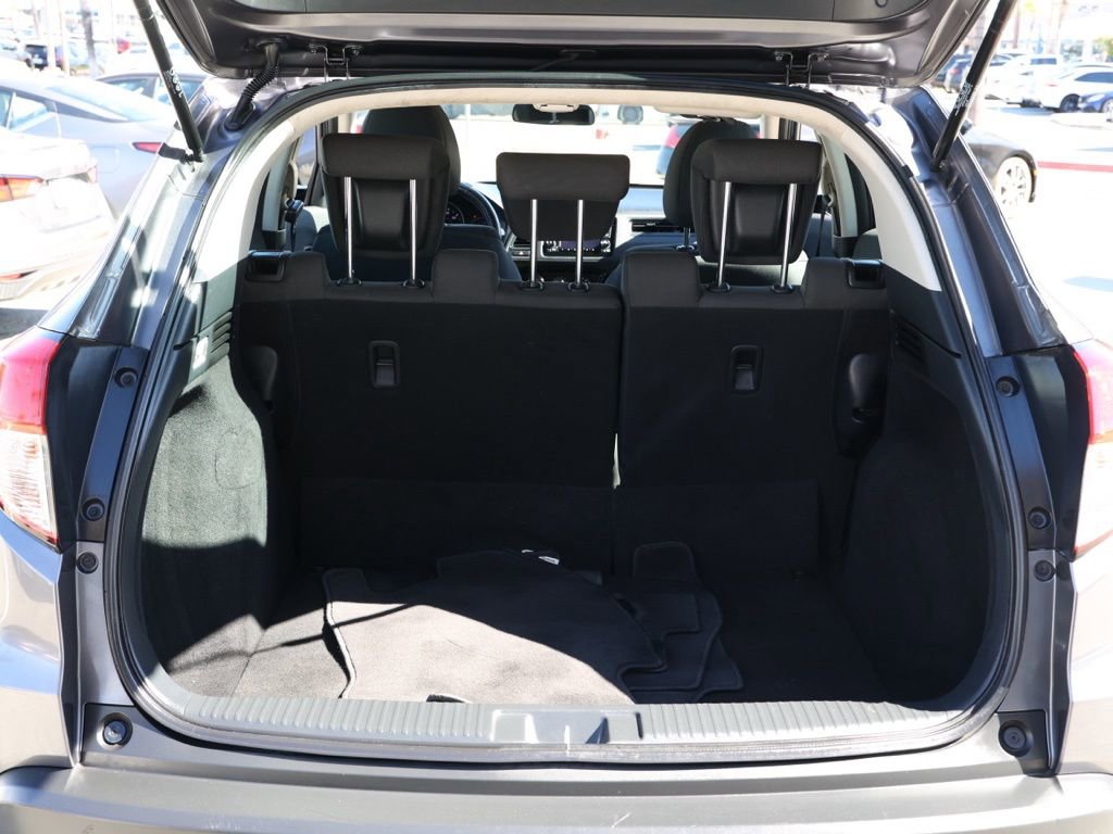 Used 2022 Honda HR-V LX image 16