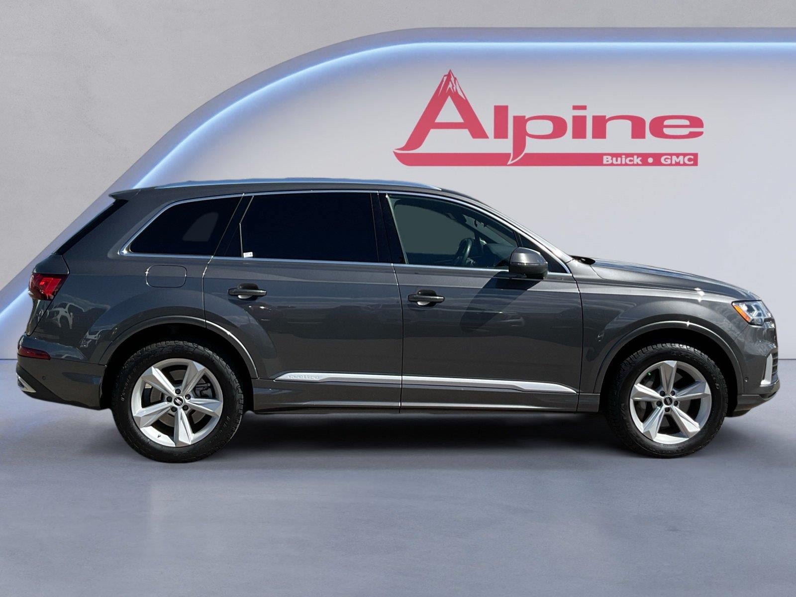 Used 2022 Audi Q7 2.0T Premium Plus w/ Premium Plus Package AWD/4WD image 6
