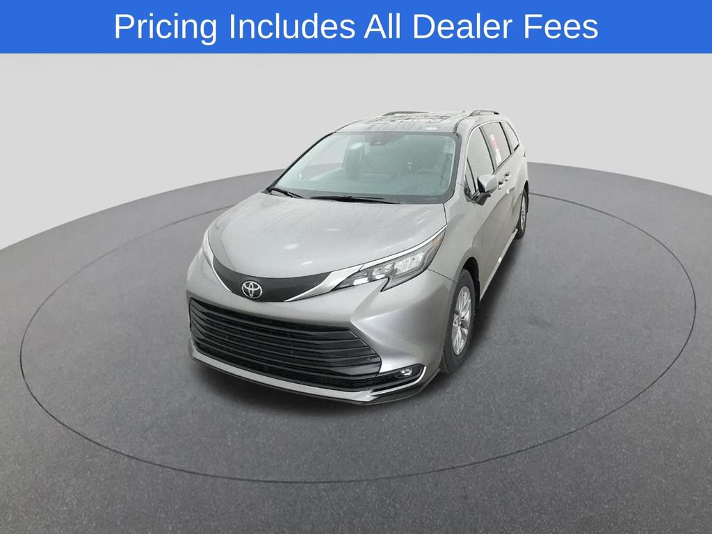 New 2026 Toyota Sienna XLE FWD image 16