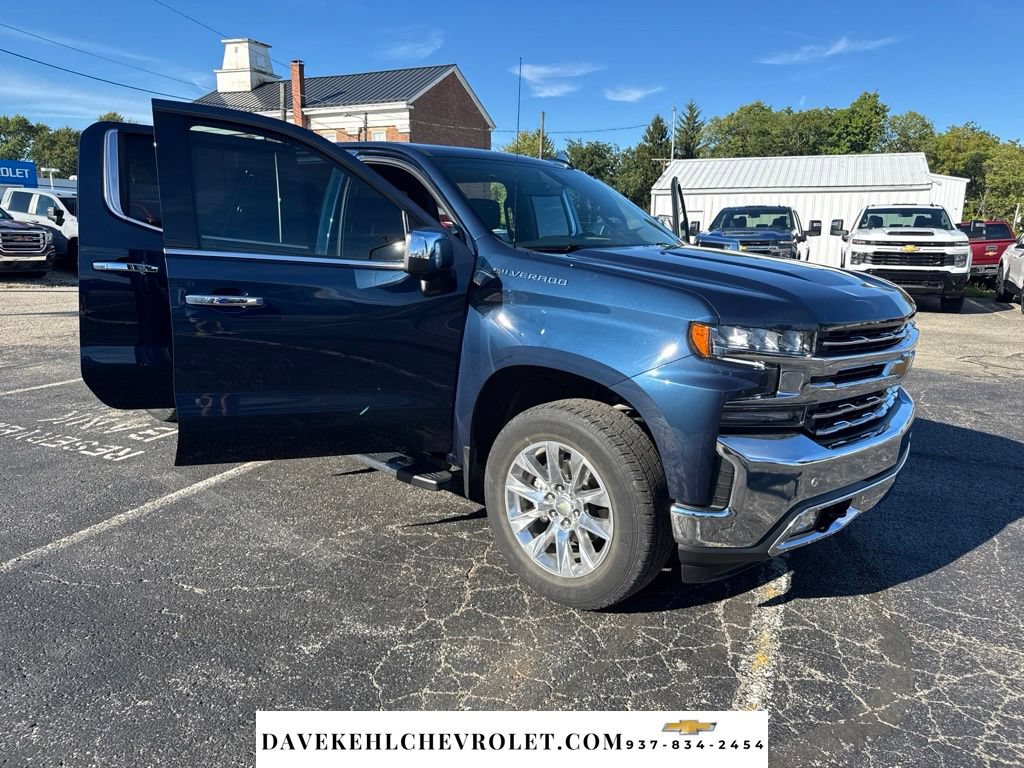 Used 2021 Chevrolet Silverado 1500 LTZ AWD/4WD image 34
