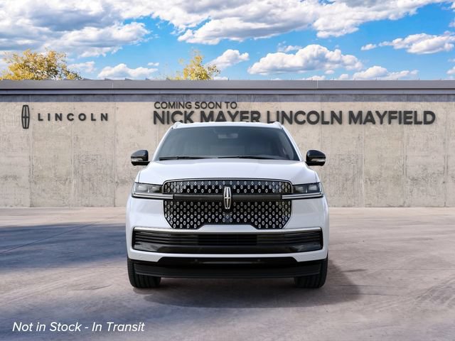 New 2027 Lincoln Navigator Premiere AWD/4WD image 3