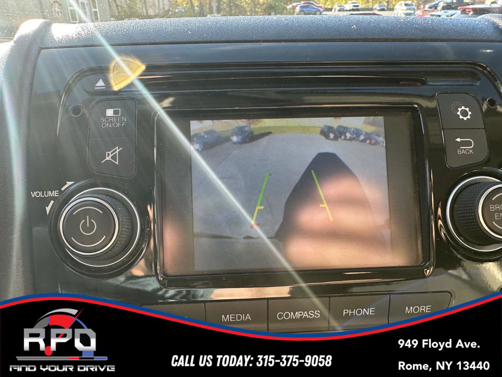 Used 2017 RAM ProMaster 1500 w/ Interior Convenience Group image 14