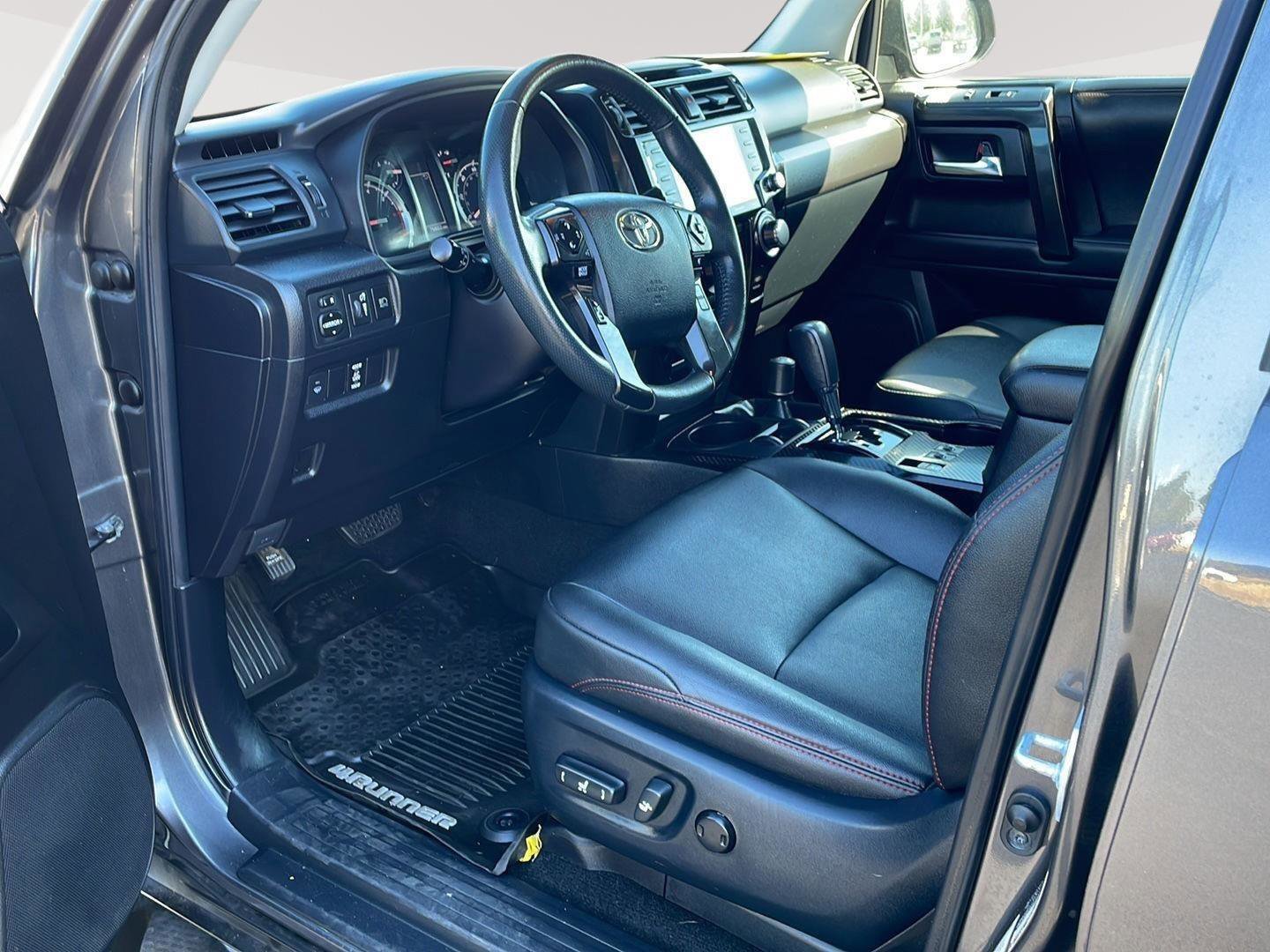 Certified 2020 Toyota 4Runner Venture image 9