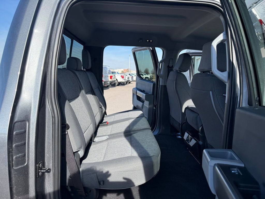 Used 2026 Ford F250 XL w/ STX Appearance Package image 18