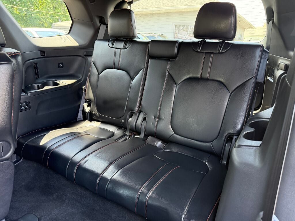 Used 2023 Honda Pilot TrailSport image 24