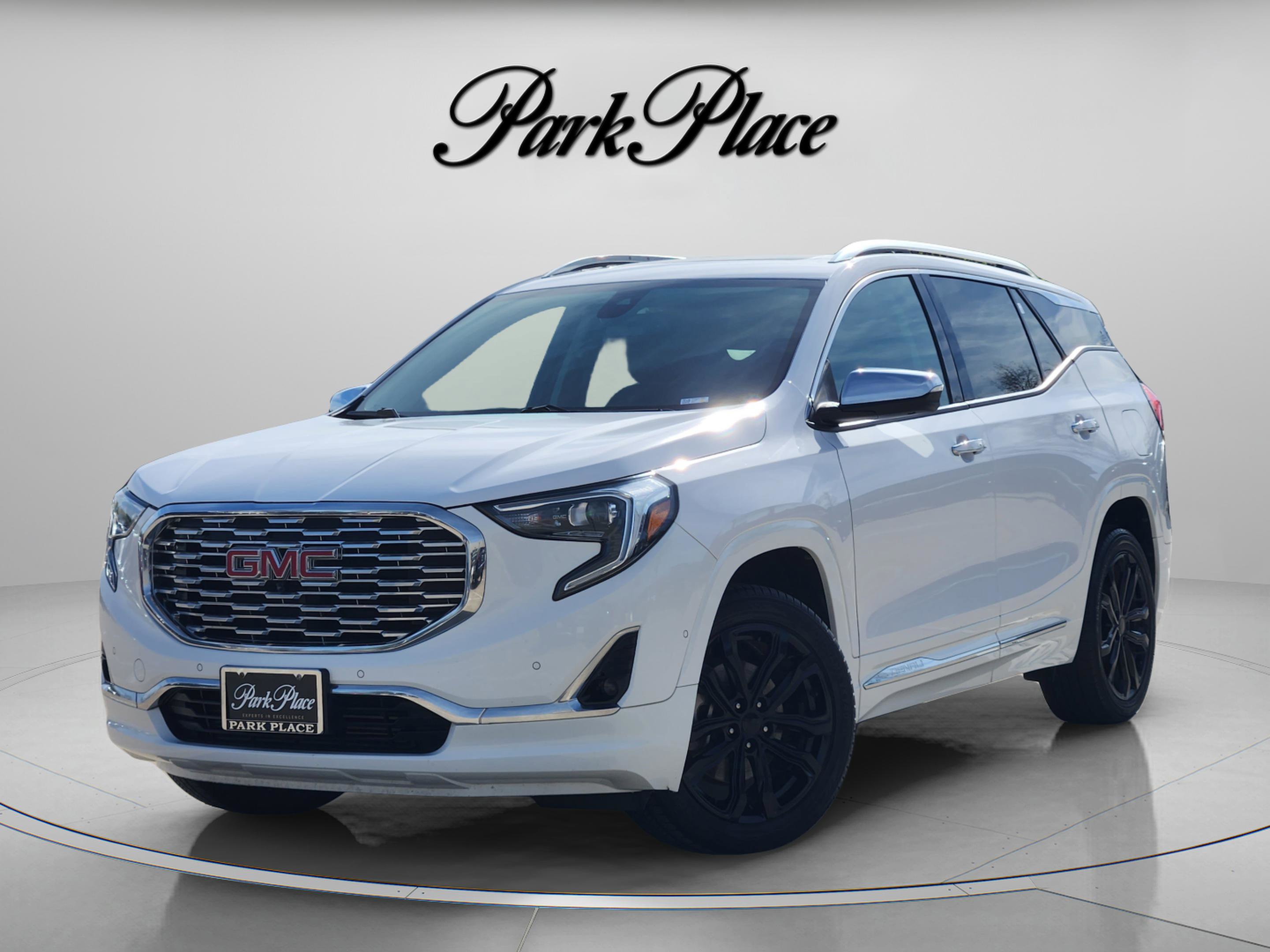 Used 2018 GMC Terrain Denali w/ Advanced Safety Package AWD/4WD image 1