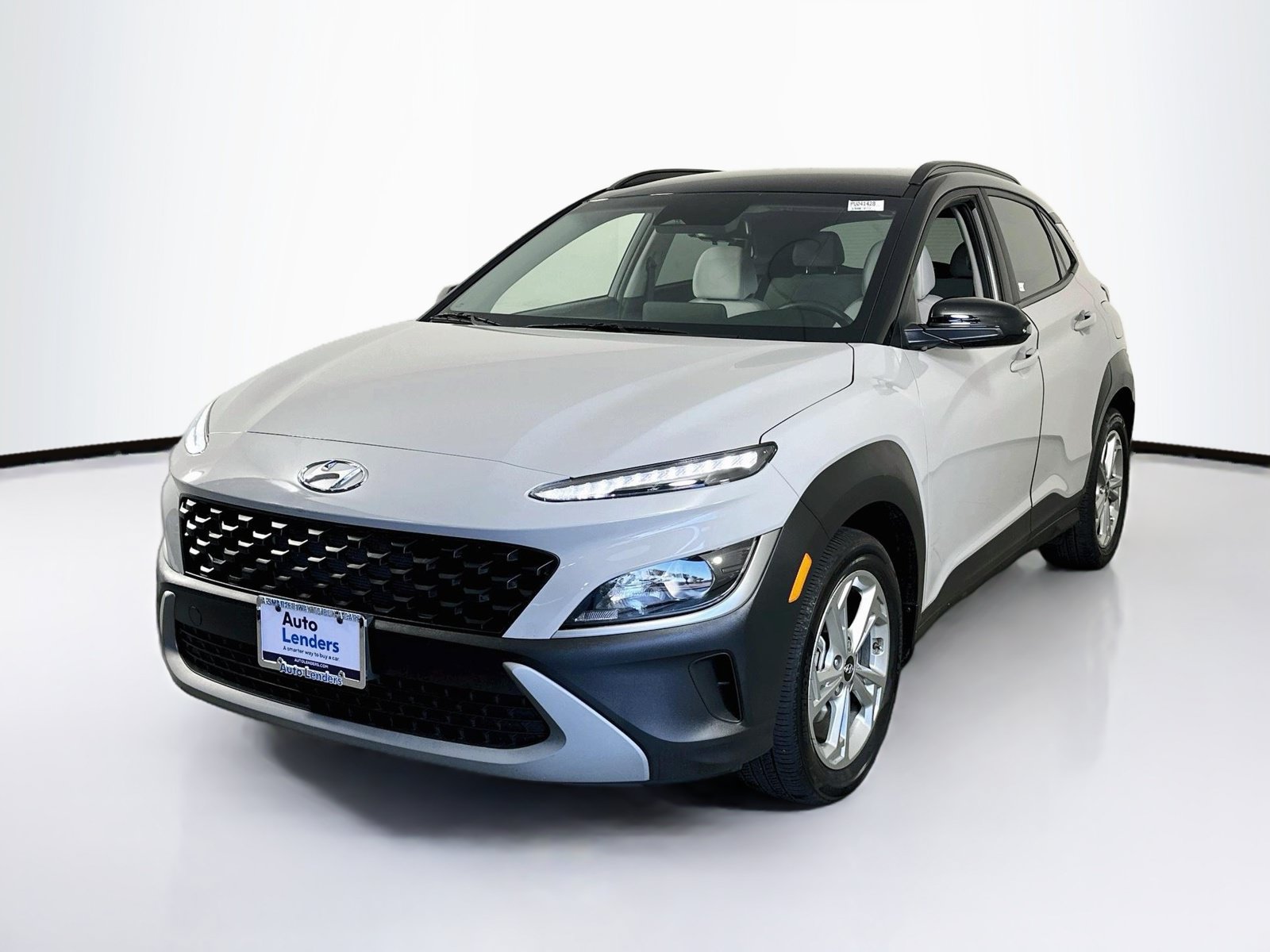 Used 2023 Hyundai Kona SEL FWD image 1