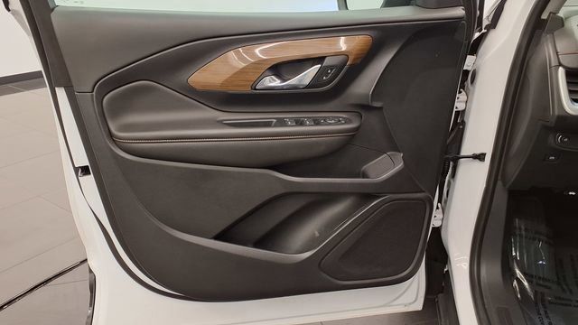 Used 2020 GMC Terrain SLE w/ Driver Convenience Package image 13