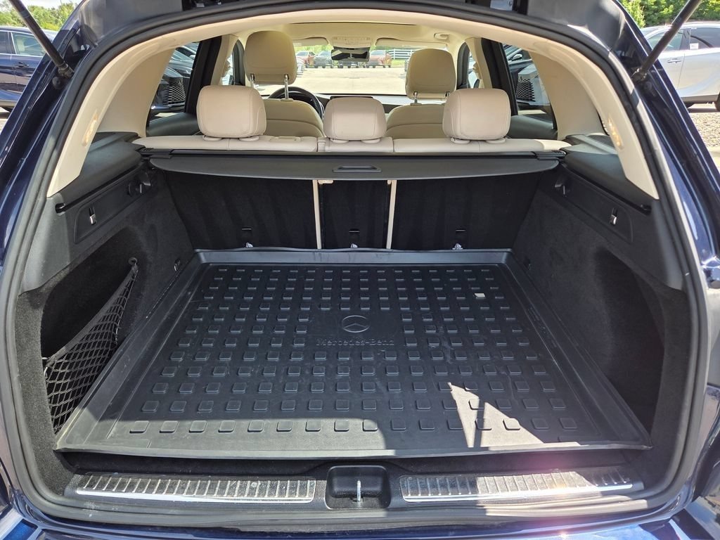 Used 2022 Mercedes-Benz GLC 300 4MATIC image 30