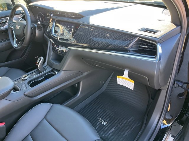 New 2025 Cadillac XT6 Premium Luxury image 37