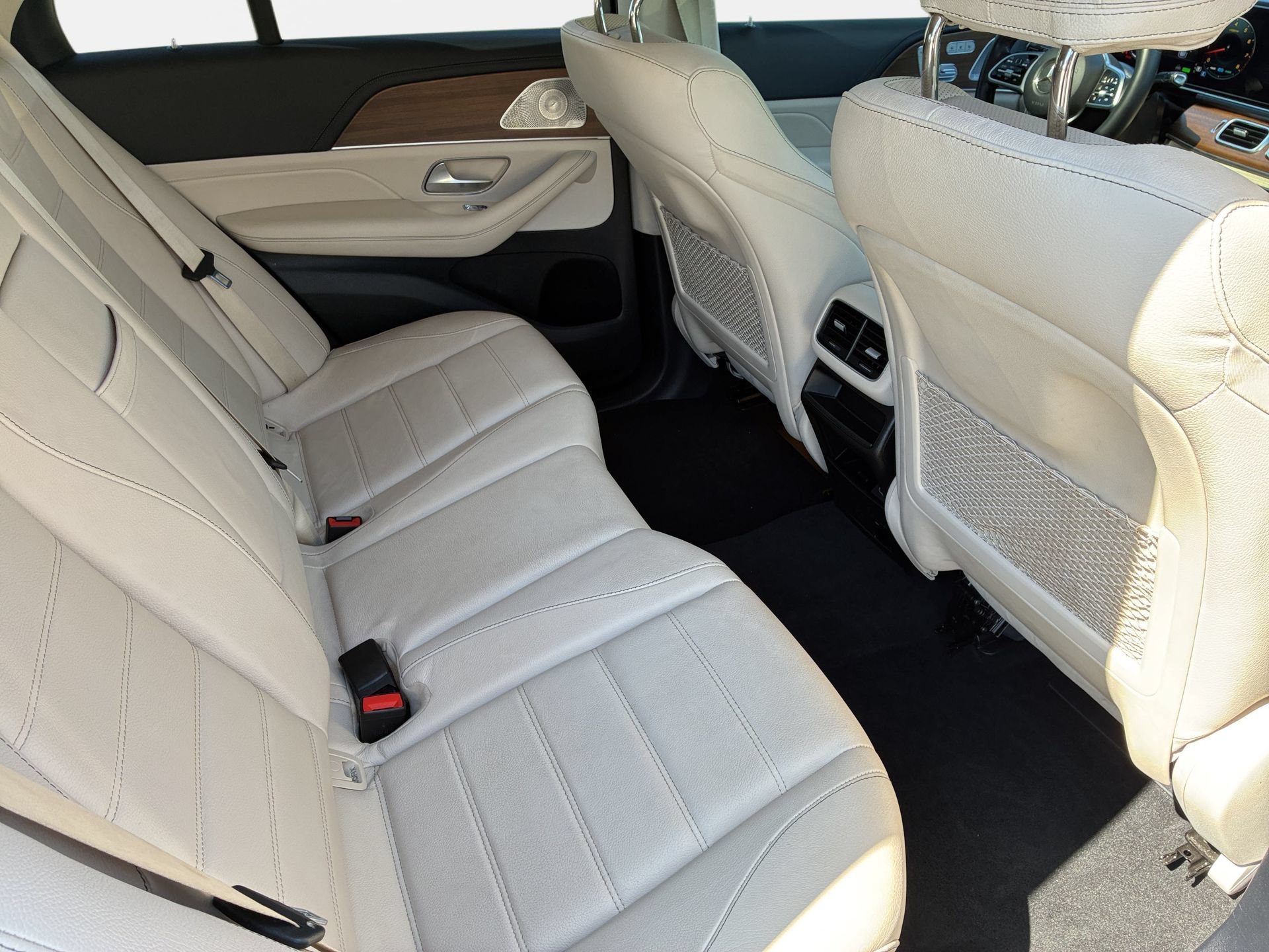 Used 2021 Mercedes-Benz GLE 580 4MATIC image 11
