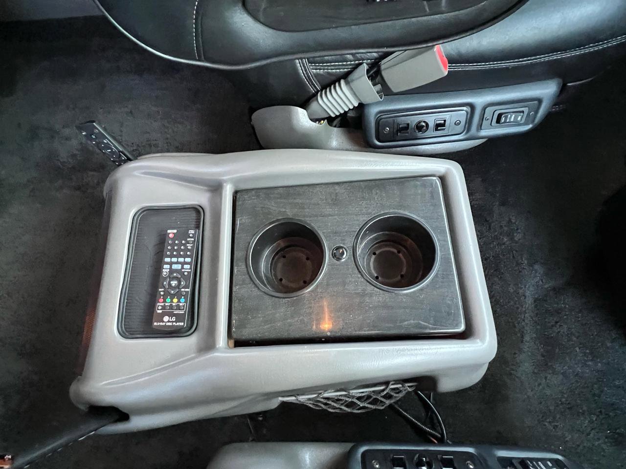 Used 2019 GMC Savana 2500 Extended w/ Enhanced Convenience Package image 25