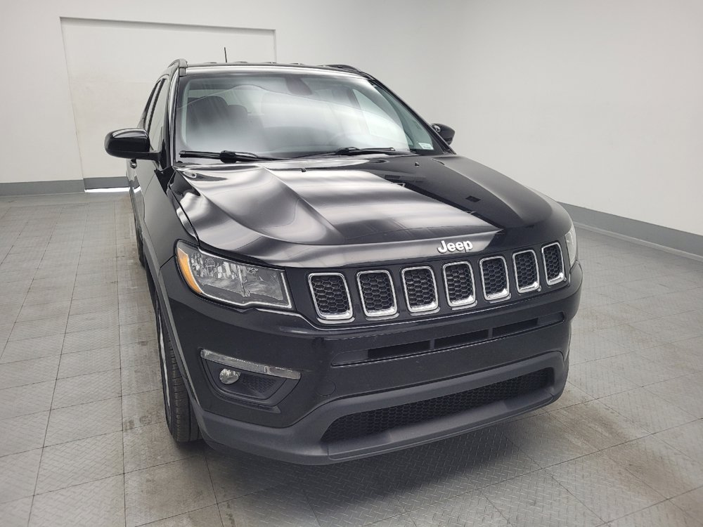 Used 2018 Jeep Compass Latitude w/ Popular Equipment Group FWD image 14