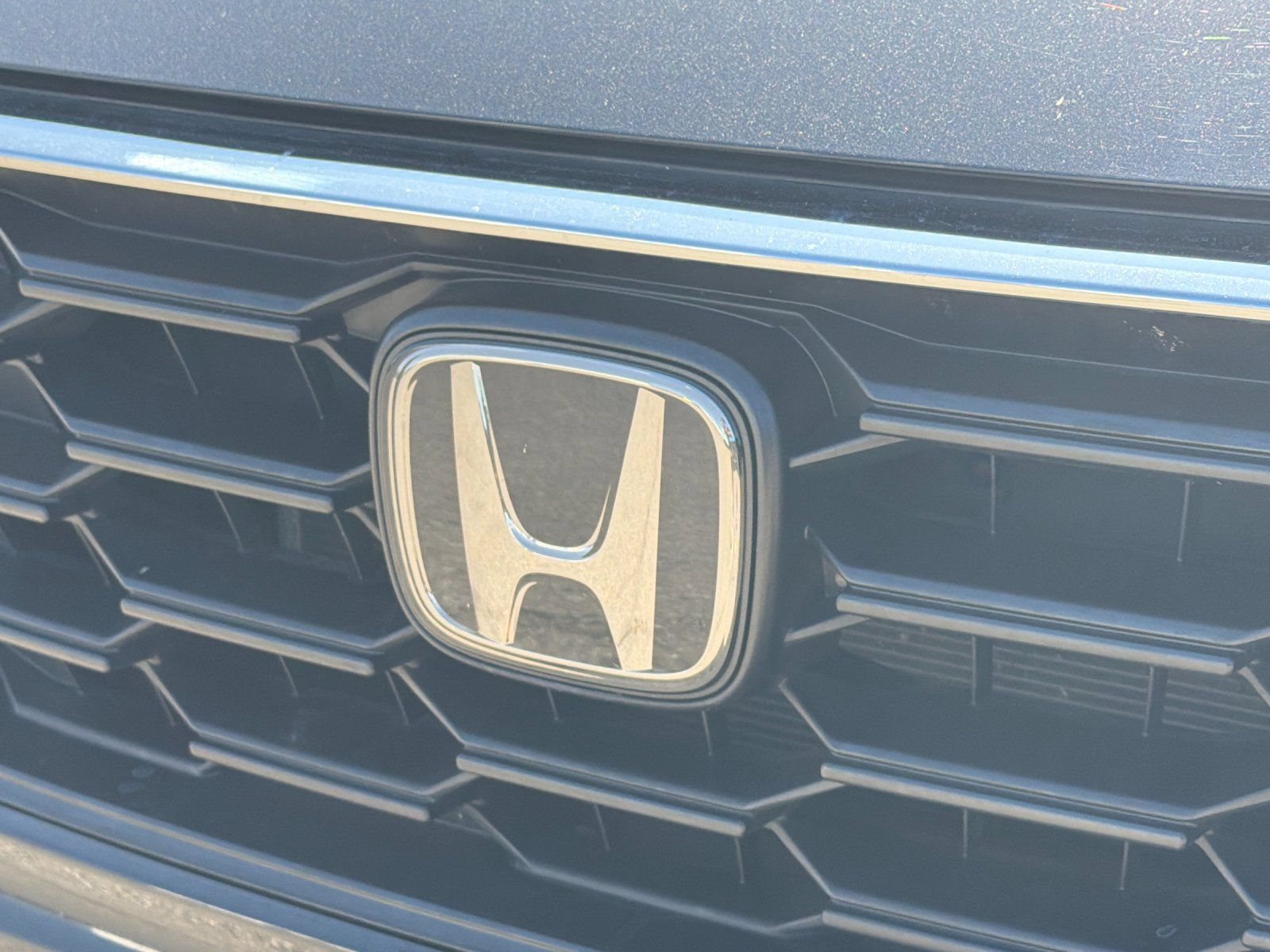 Used 2025 Honda CR-V LX image 36