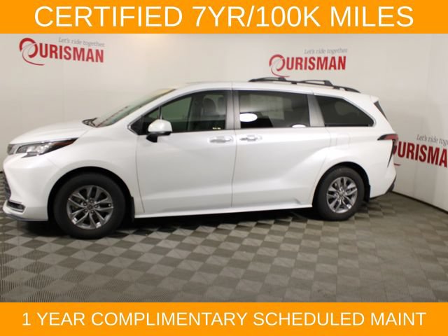 Used 2022 Toyota Sienna XLE FWD image 4