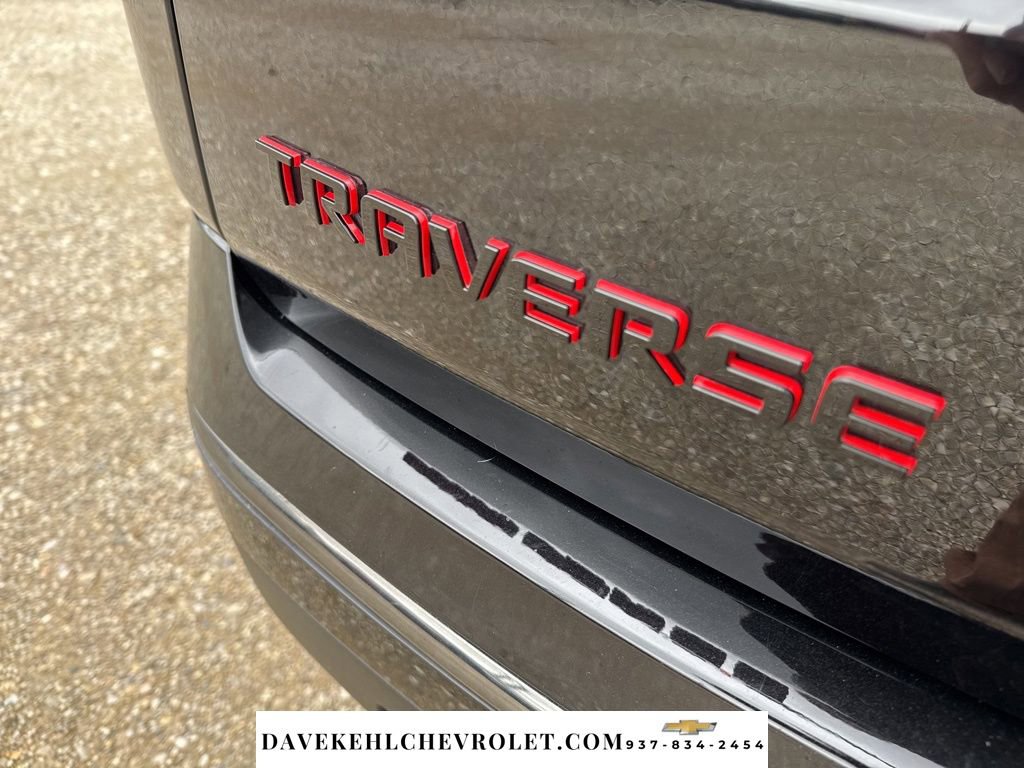 Used 2023 Chevrolet Traverse Premier w/ Redline Edition image 40