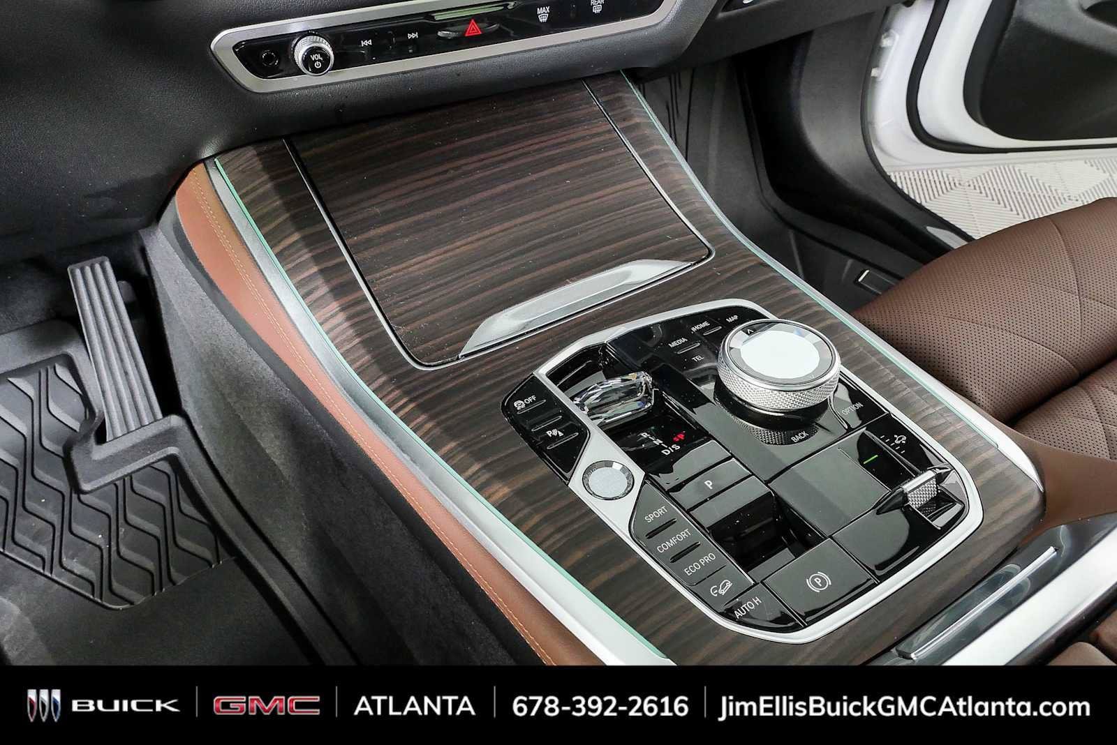 Used 2026 BMW X5 xDrive40i w/ Executive Package AWD/4WD image 17