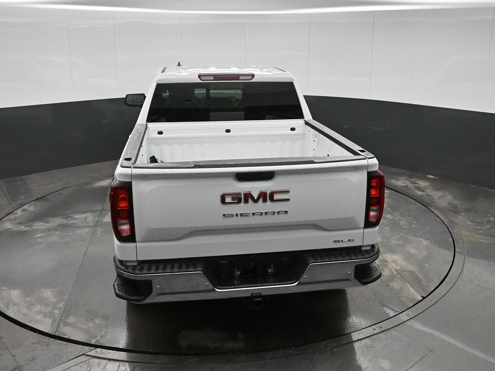 New 2026 GMC Sierra 1500 SLE w/ Preferred Package AWD/4WD image 26