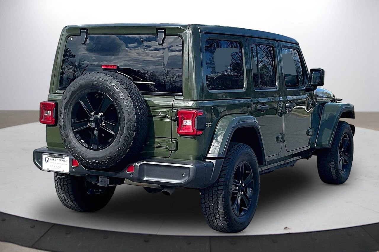 Used 2022 Jeep Wrangler Unlimited Sahara image 9