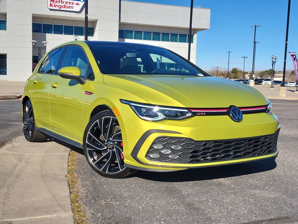 Used 2022 Volkswagen GTI Autobahn image 2