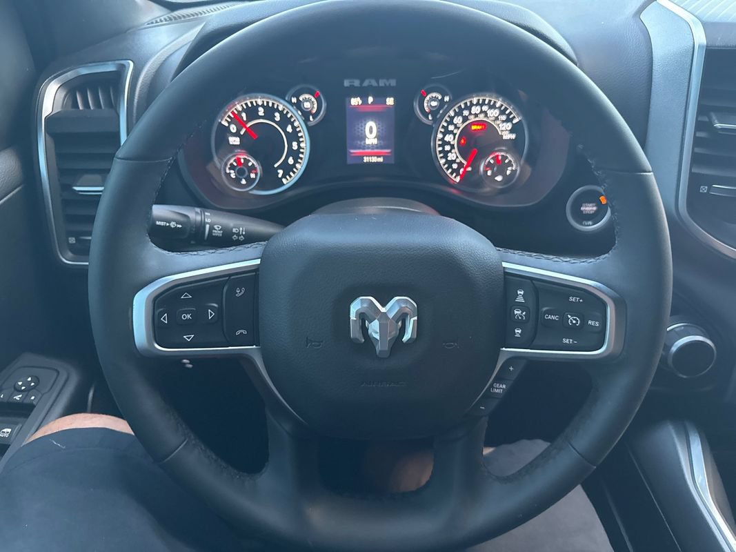 Used 2025 RAM 1500 Big Horn AWD/4WD image 30