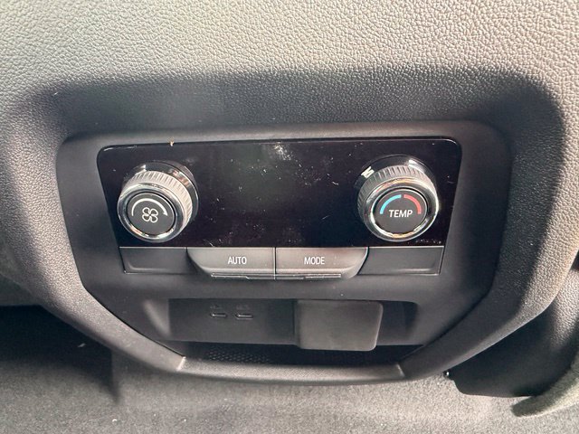 New 2027 Chevrolet Traverse LT w/ Driver Confidence Package FWD image 22