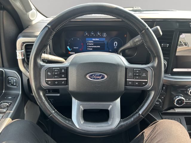 Used 2023 Ford F250 Lariat w/ Lariat Ultimate Package AWD/4WD image 15