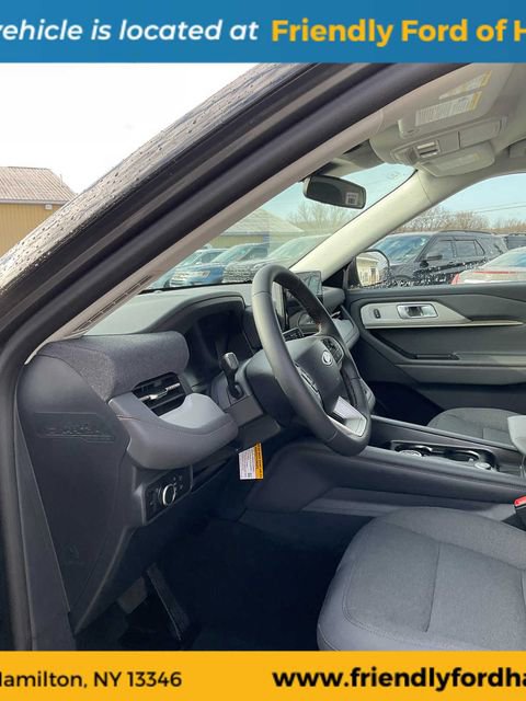 Used 2026 Ford Explorer Active AWD/4WD image 22