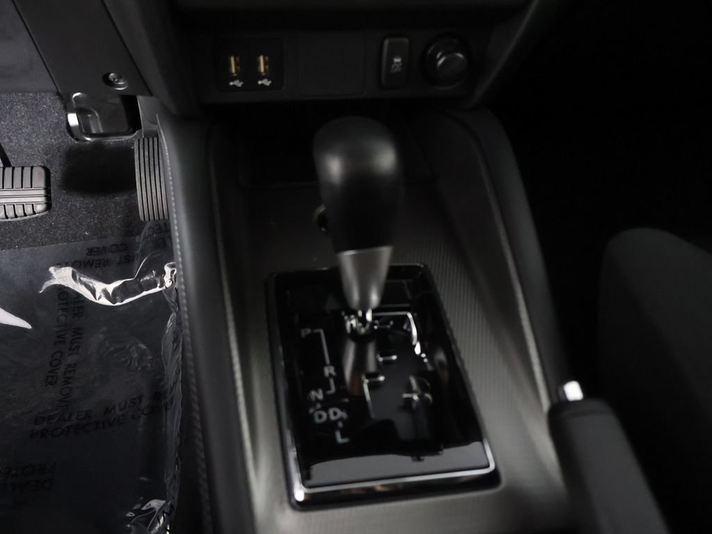 New 2027 Mitsubishi Outlander Sport ES AWD/4WD image 38