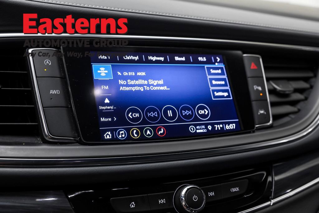 Used 2024 Buick Enclave Premium image 19