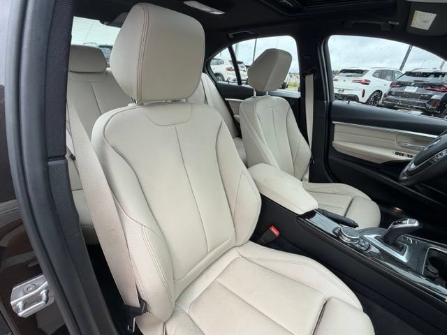 Used 2016 BMW 340i Sedan RWD image 36