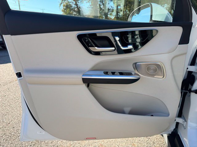 Used 2026 Mercedes-Benz GLC 300 4MATIC image 19