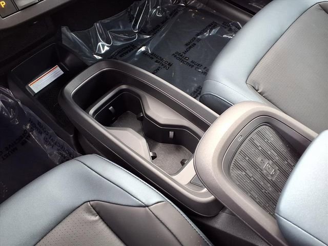 New 2026 Nissan Leaf SV+ w/ Floor Mat Package (SV+) image 17