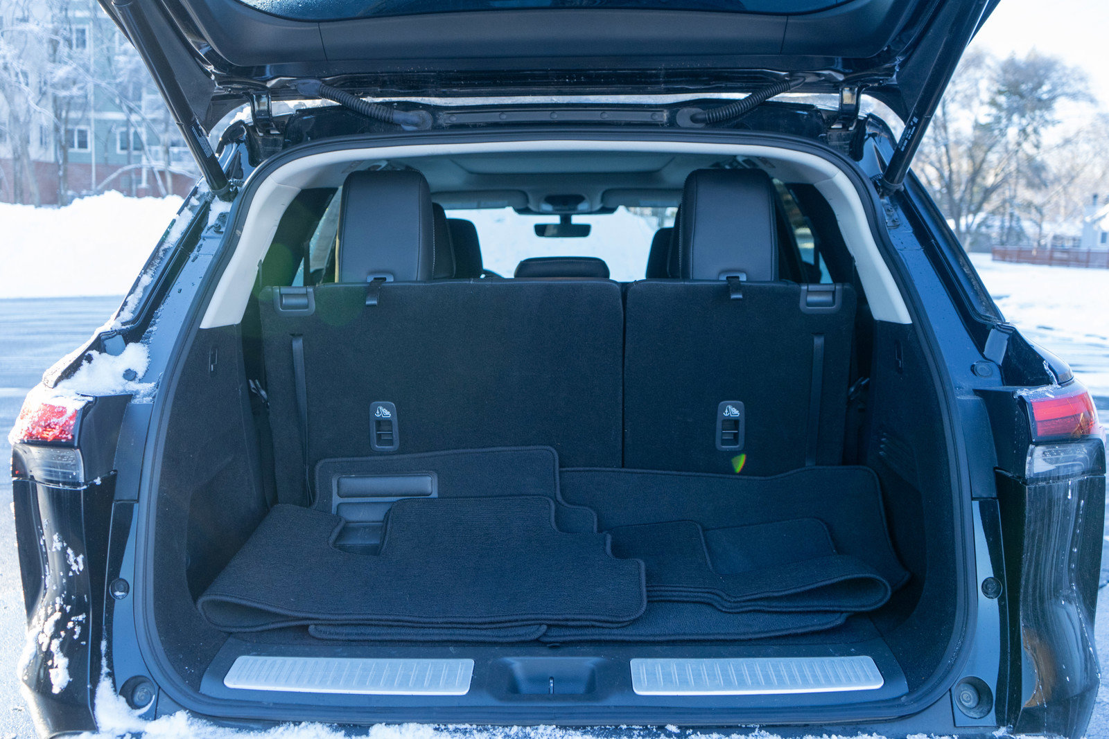 Used 2023 INFINITI QX60 Luxe image 9