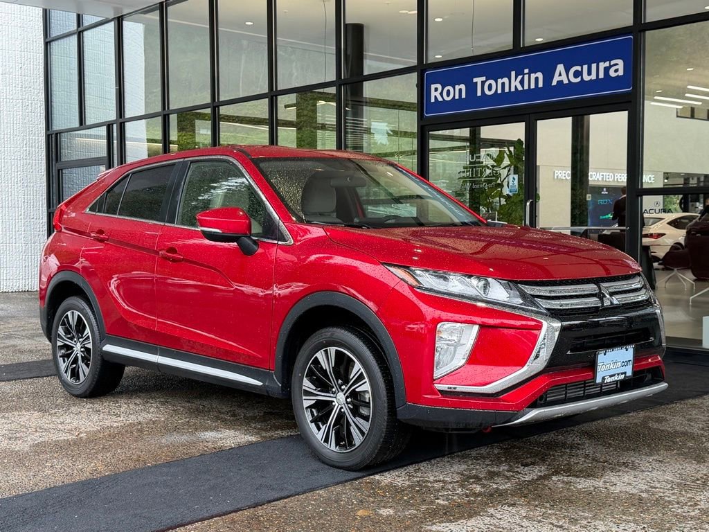 Used 2018 Mitsubishi Eclipse Cross SE image 2