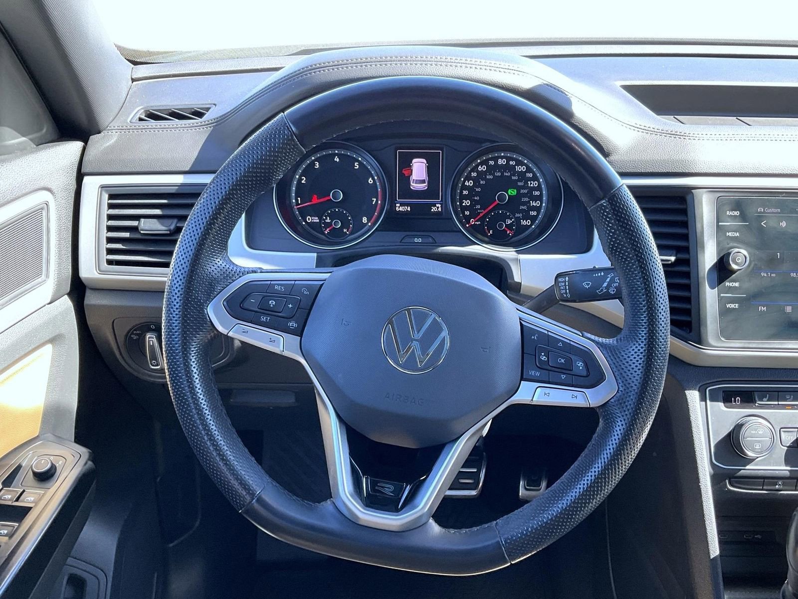 Used 2021 Volkswagen Atlas Cross Sport SE w/ Panoramic Sunroof Package image 15