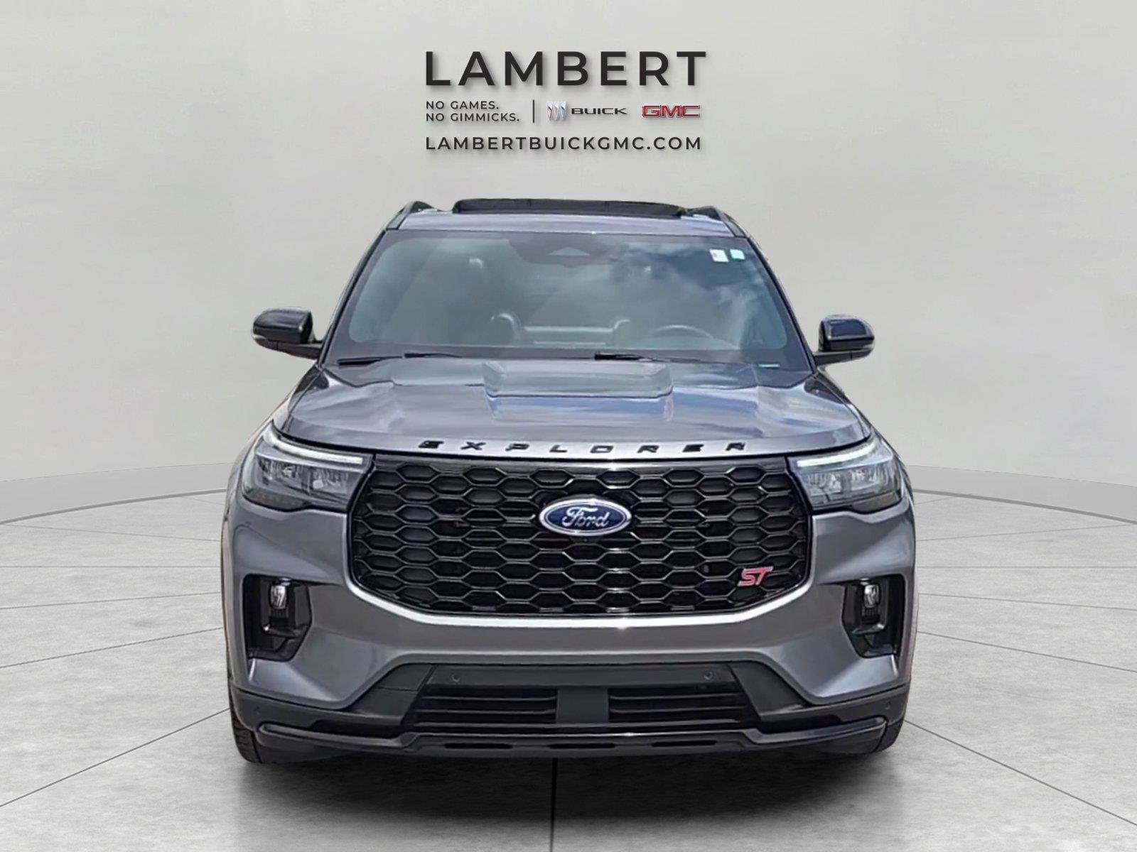 Used 2025 Ford Explorer ST w/ Sun And Sound Package AWD/4WD image 8