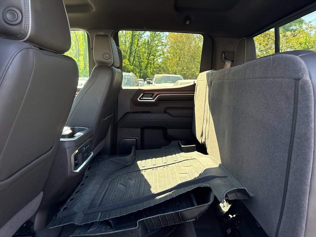 Used 2023 GMC Sierra 1500 Denali w/ Technology Package AWD/4WD image 14