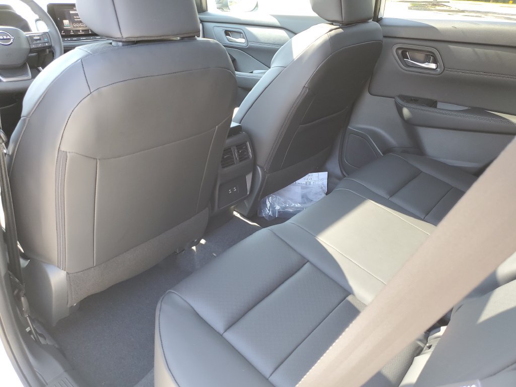 New 2026 Nissan Rogue Dark Armor FWD image 14