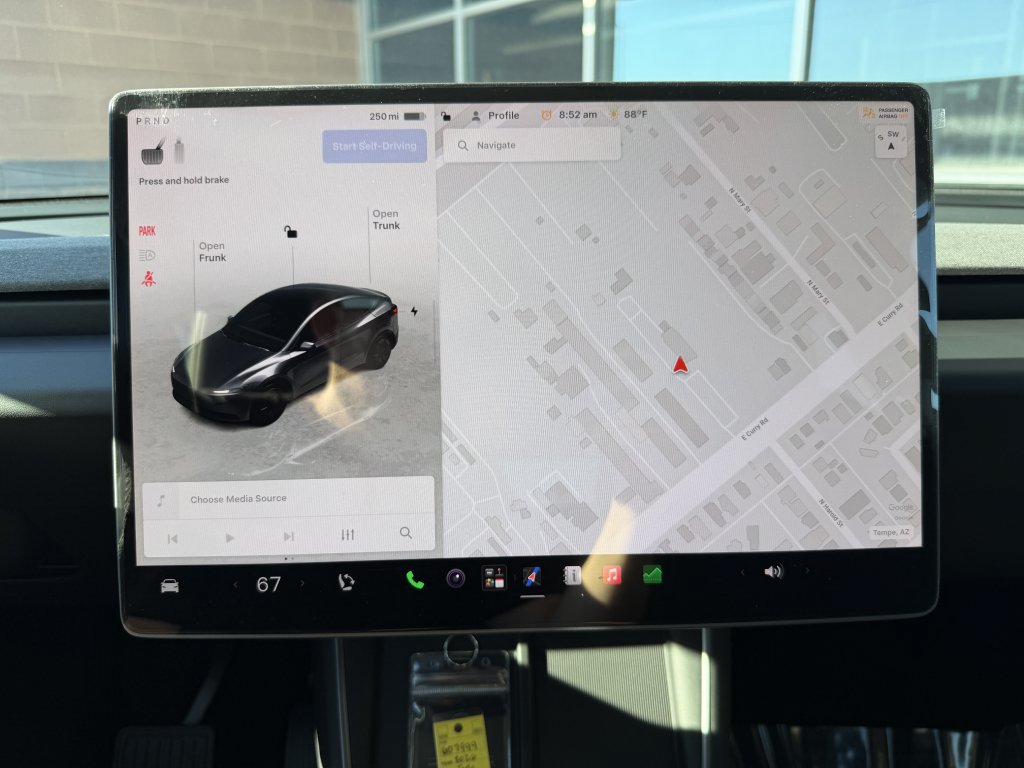 Used 2026 Tesla Model Y 2WD image 29