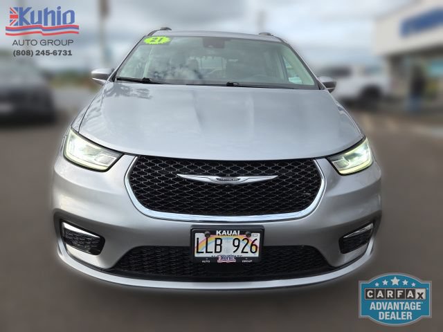 Used 2021 Chrysler Pacifica Touring-L FWD image 16