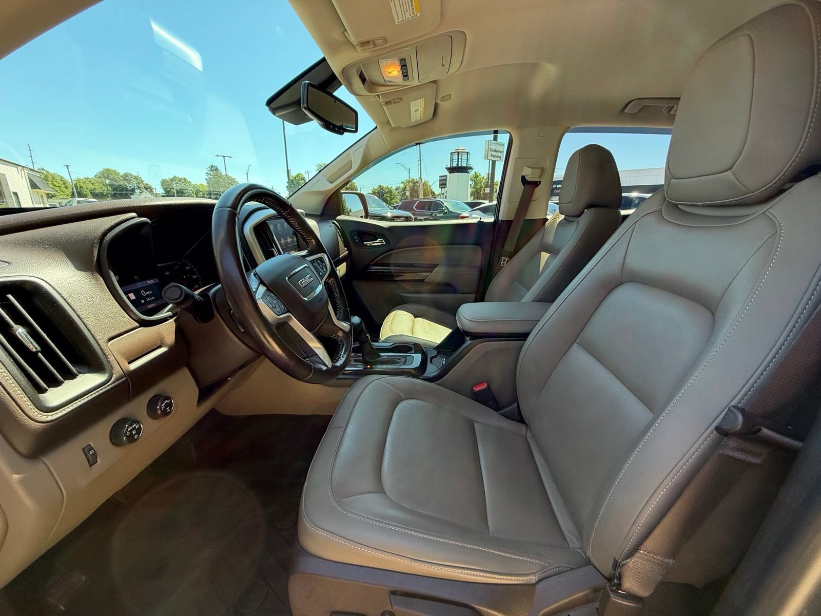 Used 2019 GMC Canyon SLT w/ Driver Alert Package AWD/4WD image 4