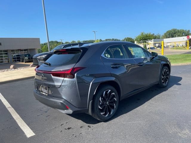 New 2026 Lexus UX 300h AWD image 3