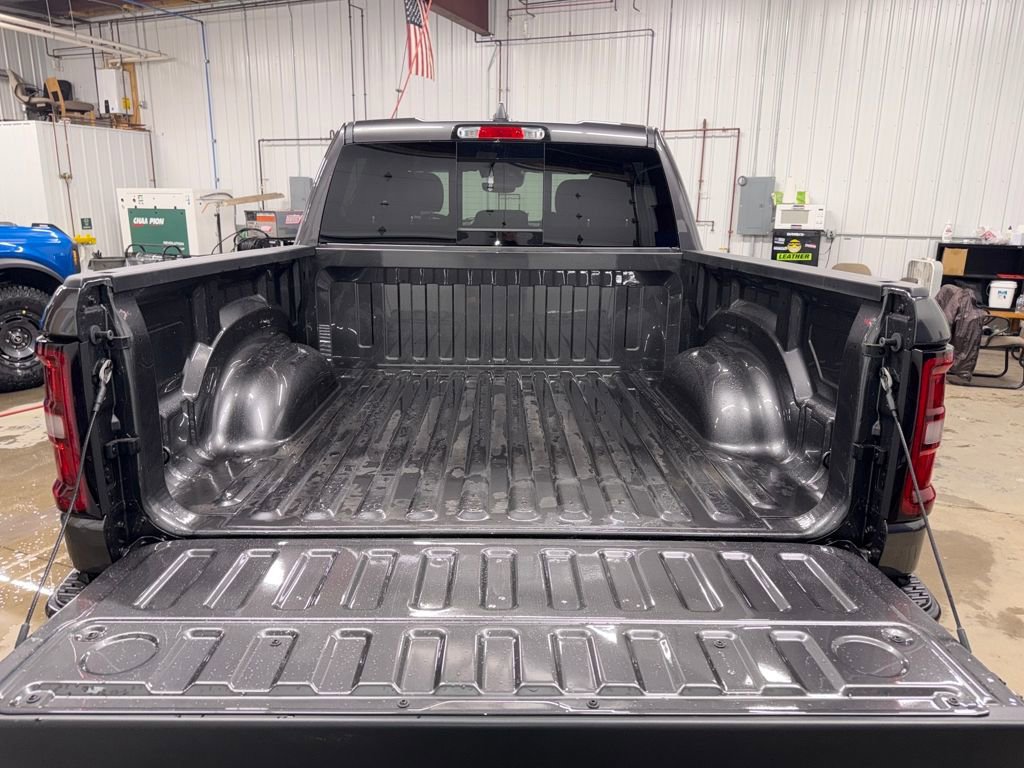 New 2026 RAM 1500 Big Horn AWD/4WD image 14