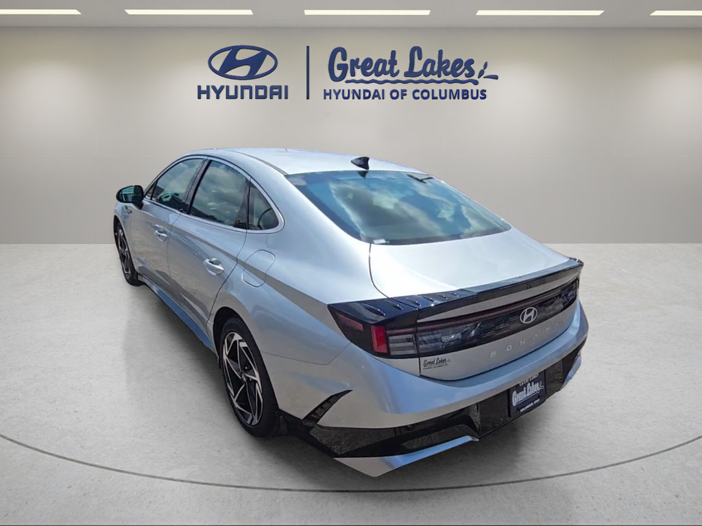 Certified 2026 Hyundai Sonata SEL AWD/4WD image 7
